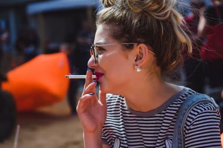 E-Zigaretten Buyer Guide with Top Models and Smart Tips to Extend Your smok e cig battery Life