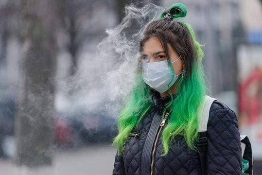 Top Tips to Choose a Vape Shop and Find the Best blu e cigarette starter kit Offers