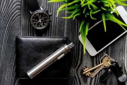 Ultimate Buying Guide for 35000 Züge Vapes and the glo electronic cigarette with Tips on Flavor Battery and Price